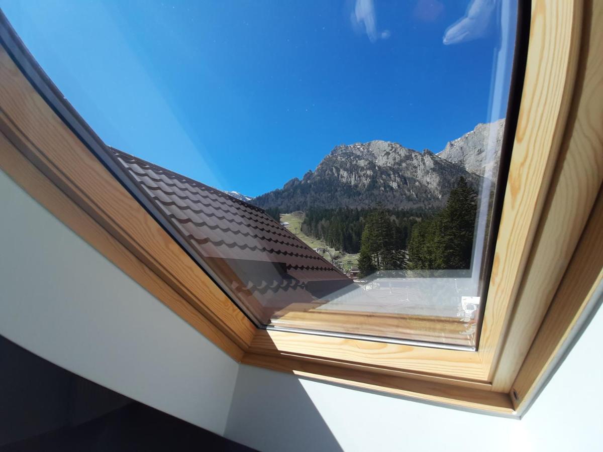Kalinderu Skier'S Apartament Bellevue Buşteni Esterno foto