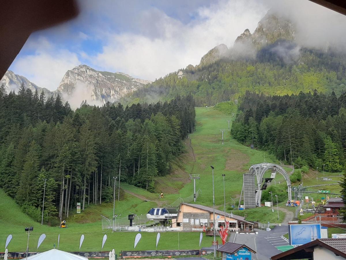 Kalinderu Skier'S Apartament Bellevue Buşteni Esterno foto