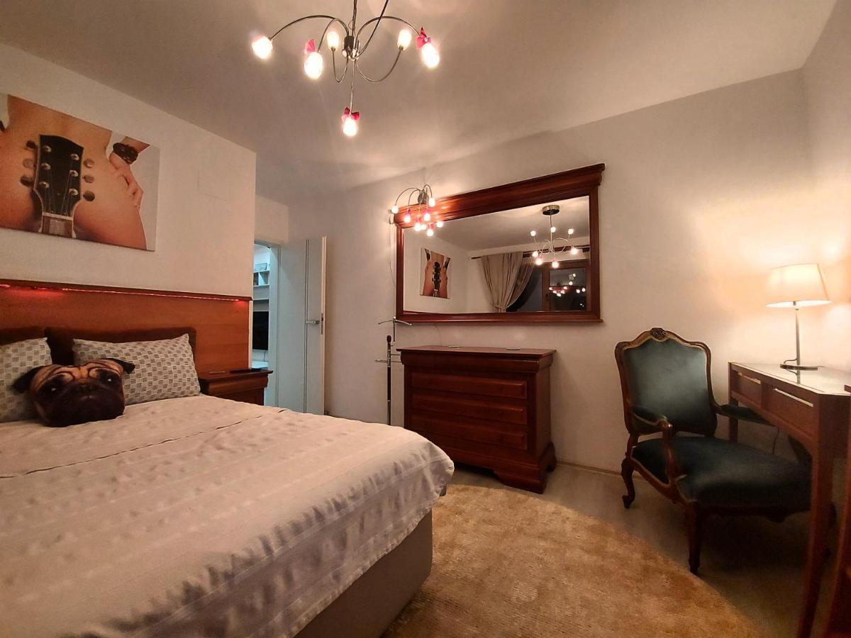 Kalinderu Skier'S Apartament Bellevue Buşteni Esterno foto