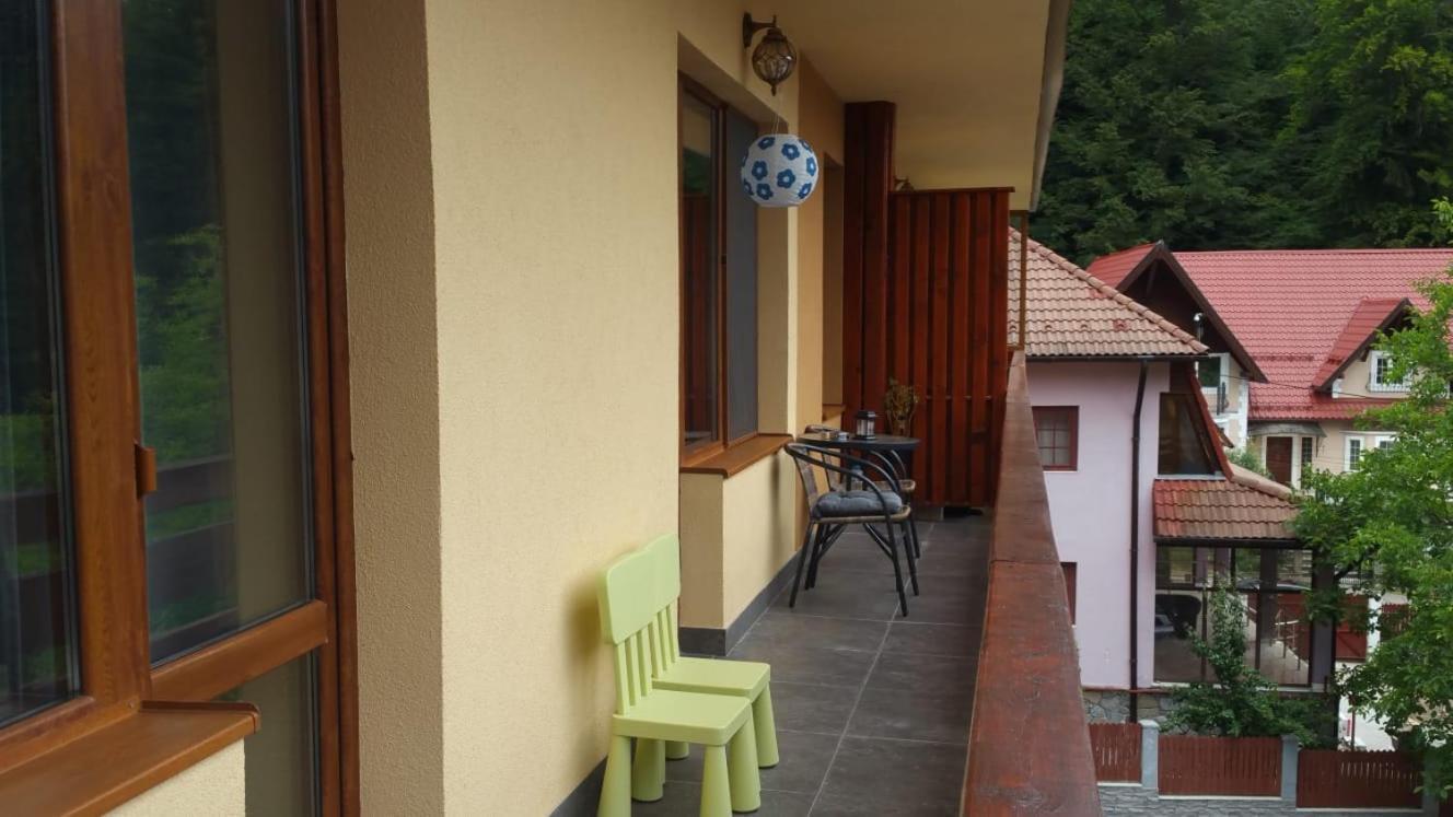 Kalinderu Skier'S Apartament Bellevue Buşteni Camera foto